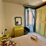Casa Erika Сестри-Леванте
