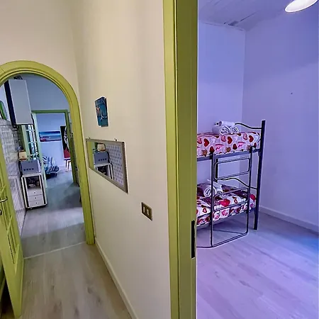 Casa Erika Апартаменты Сестри-Леванте